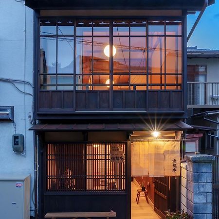 宮島 町家宿 進龍庵 Хатсукаичи Екстериор снимка